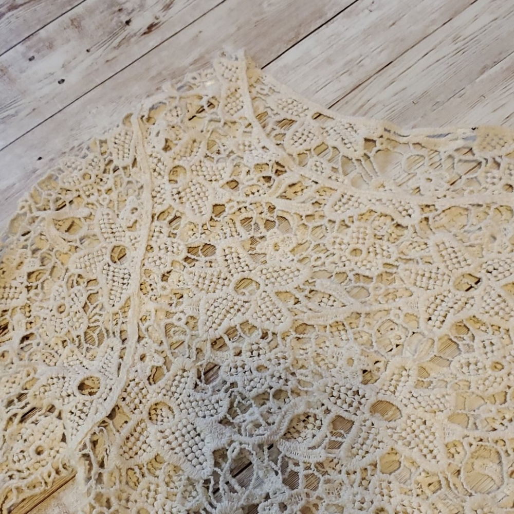 ★Lace Crop Top